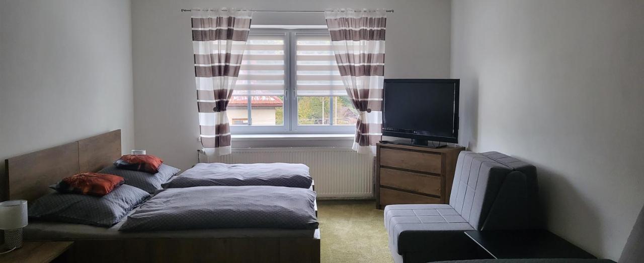 Apartman Dany Hanusovice Bagian luar foto