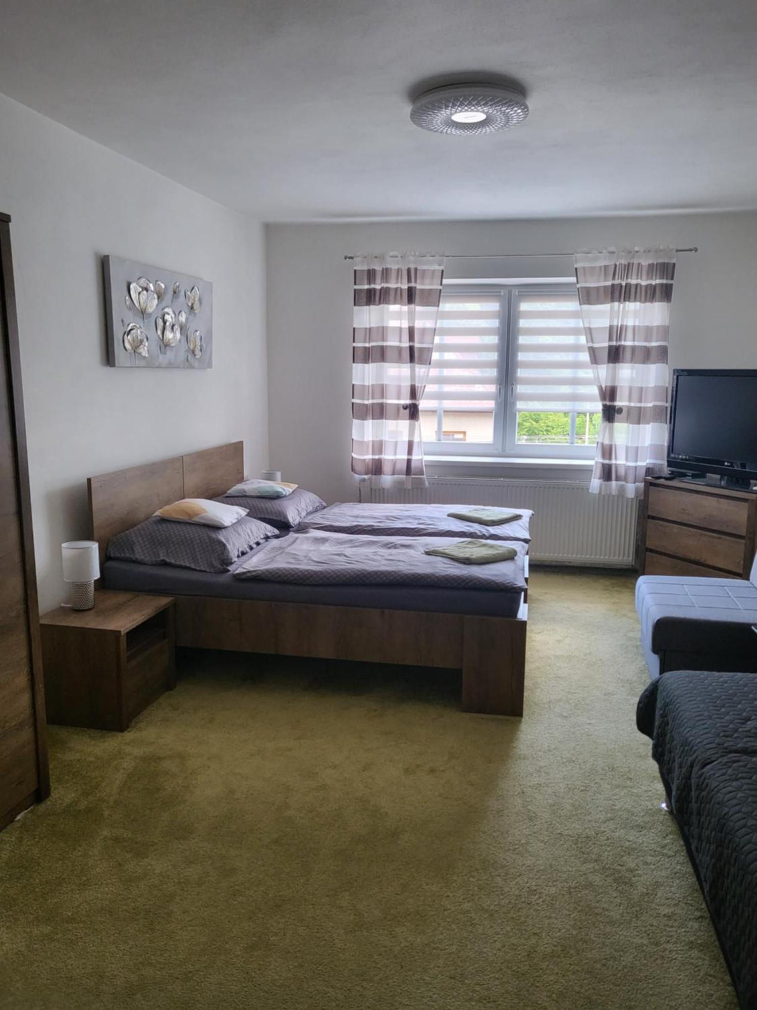 Apartman Dany Hanusovice Bagian luar foto